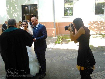 eskuvoi-fotos-frei-anita-kiskoros-400x300